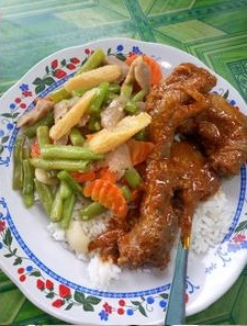 Nasi Campur Capcay Ayam